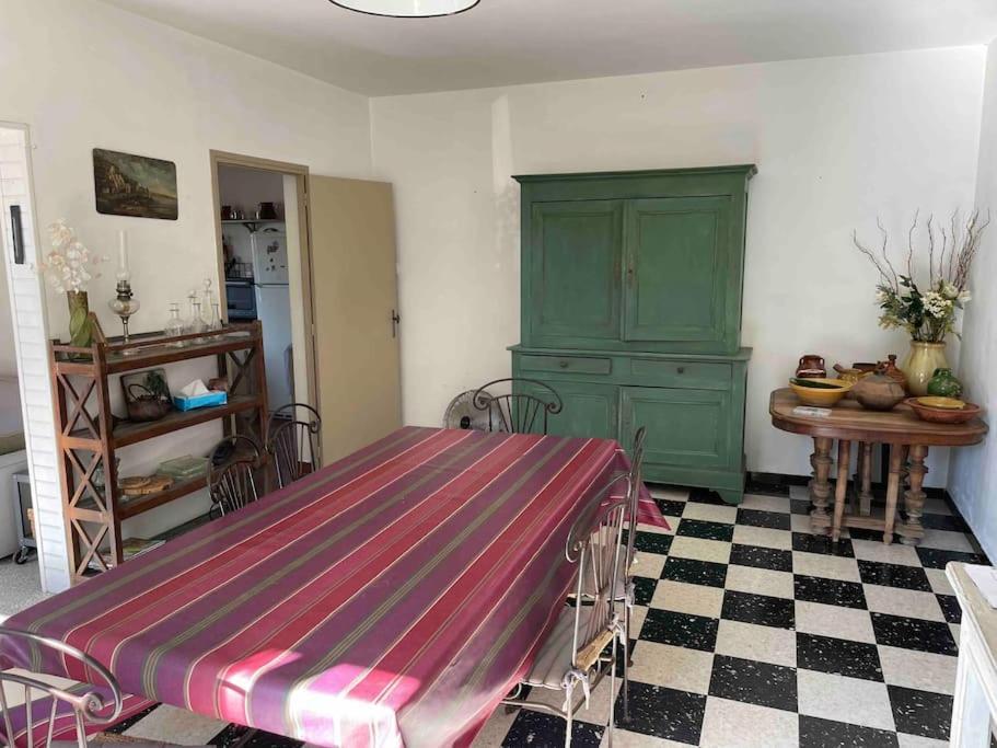 La Maison Du Prieure Vezenobres Eksteriør bilde